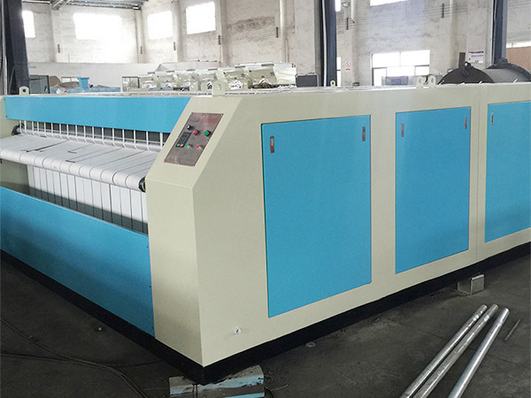 װ������